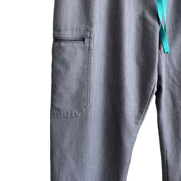 Figs‎ Women Scrub Cargo Pants L Gray Technical Collection Medical Nurse Workwear - Picture 9 of 12